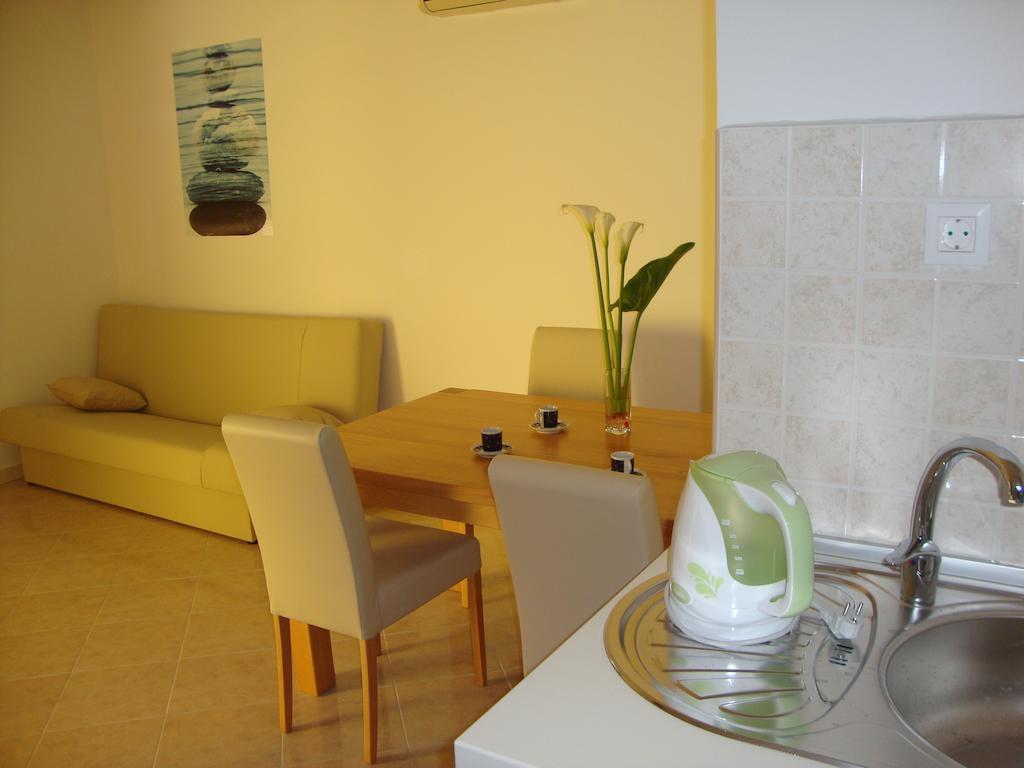 Apartments Marina 沃迪切 客房 照片