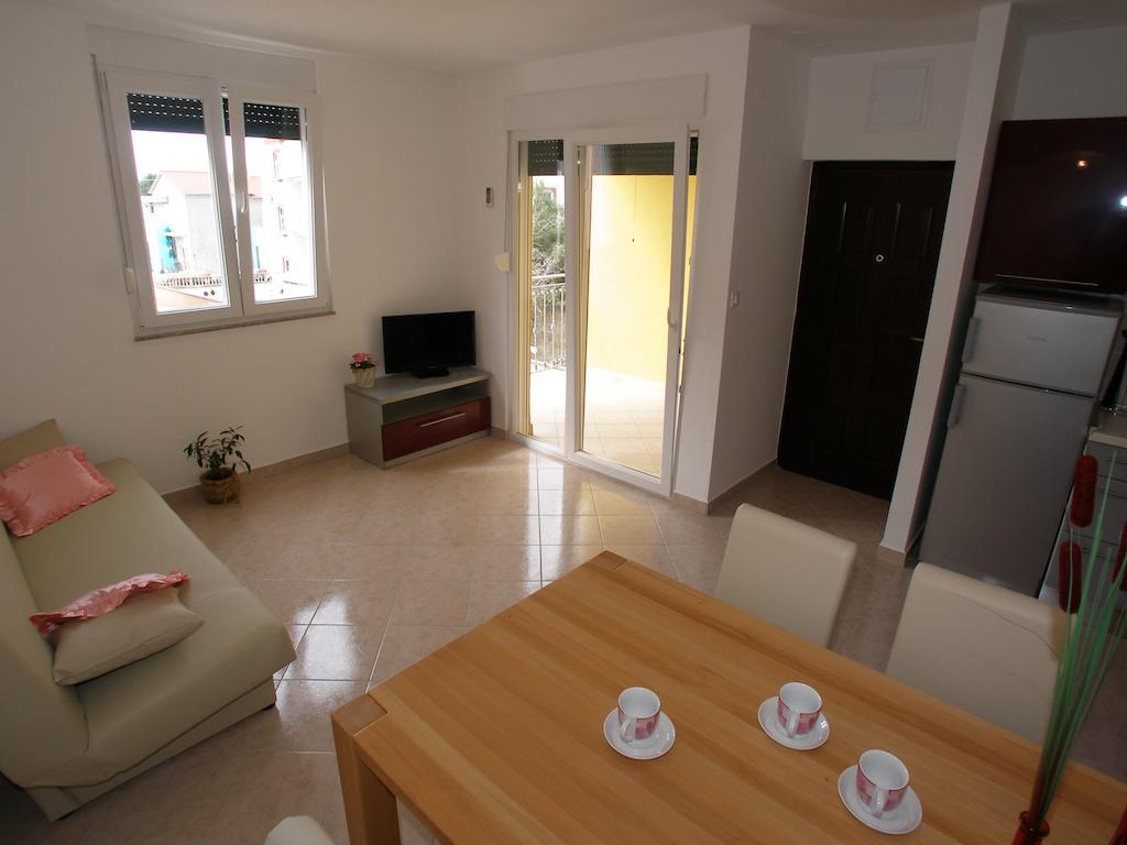 Apartments Marina 沃迪切 客房 照片