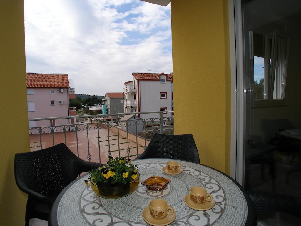 Apartments Marina 沃迪切 外观 照片